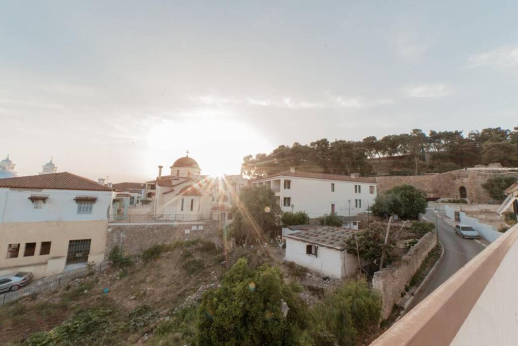 John'S House Under The Castle Of Kalamata Exterior foto